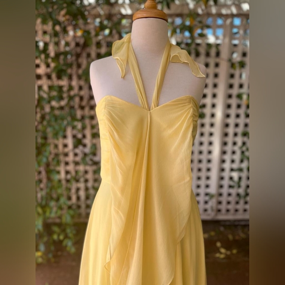 Yellow silk ball gown/dress - Picture 5 of 5